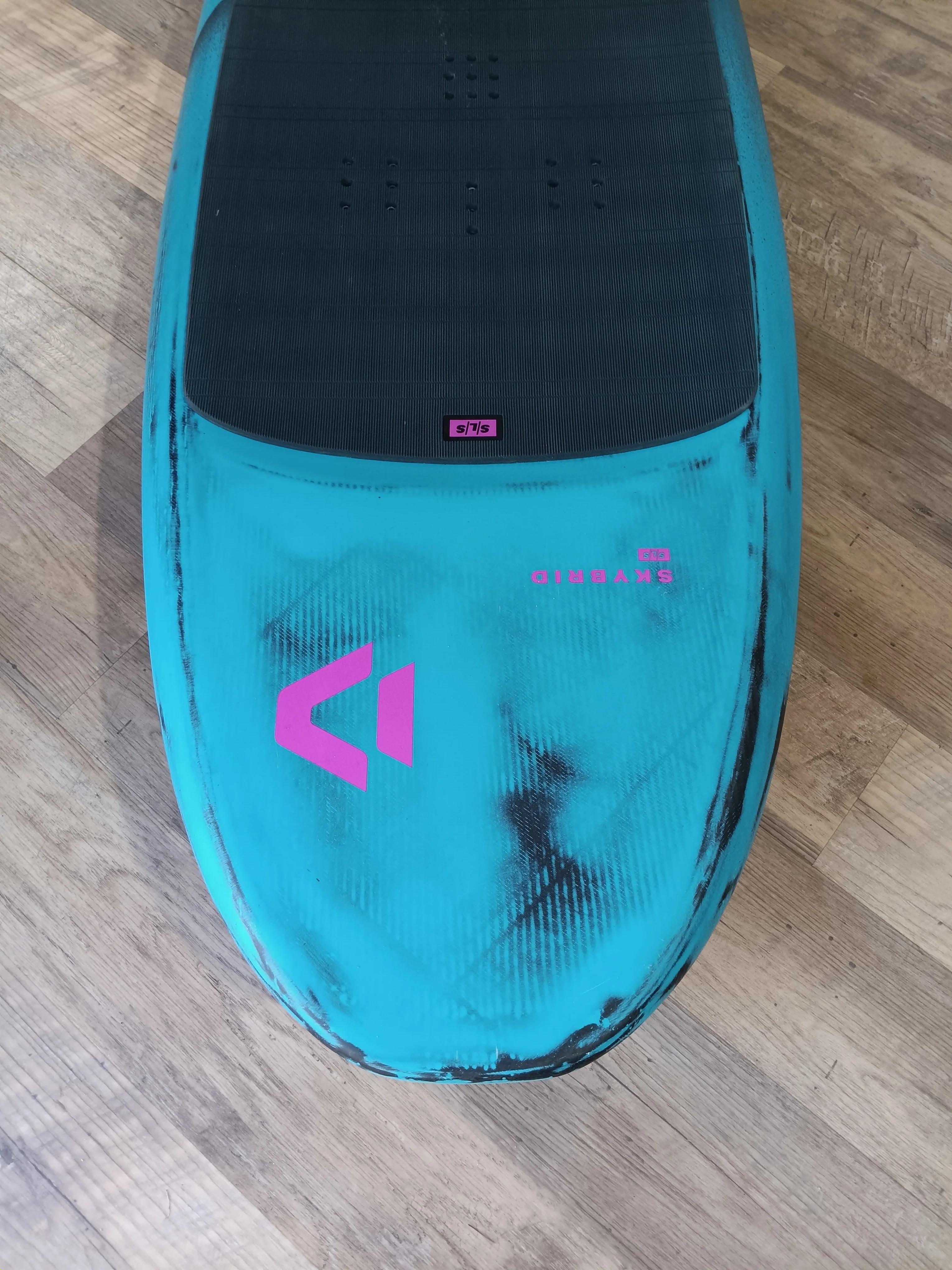 2024 Duotone SkyBrid 5'10" 100L DEMO - Image 4