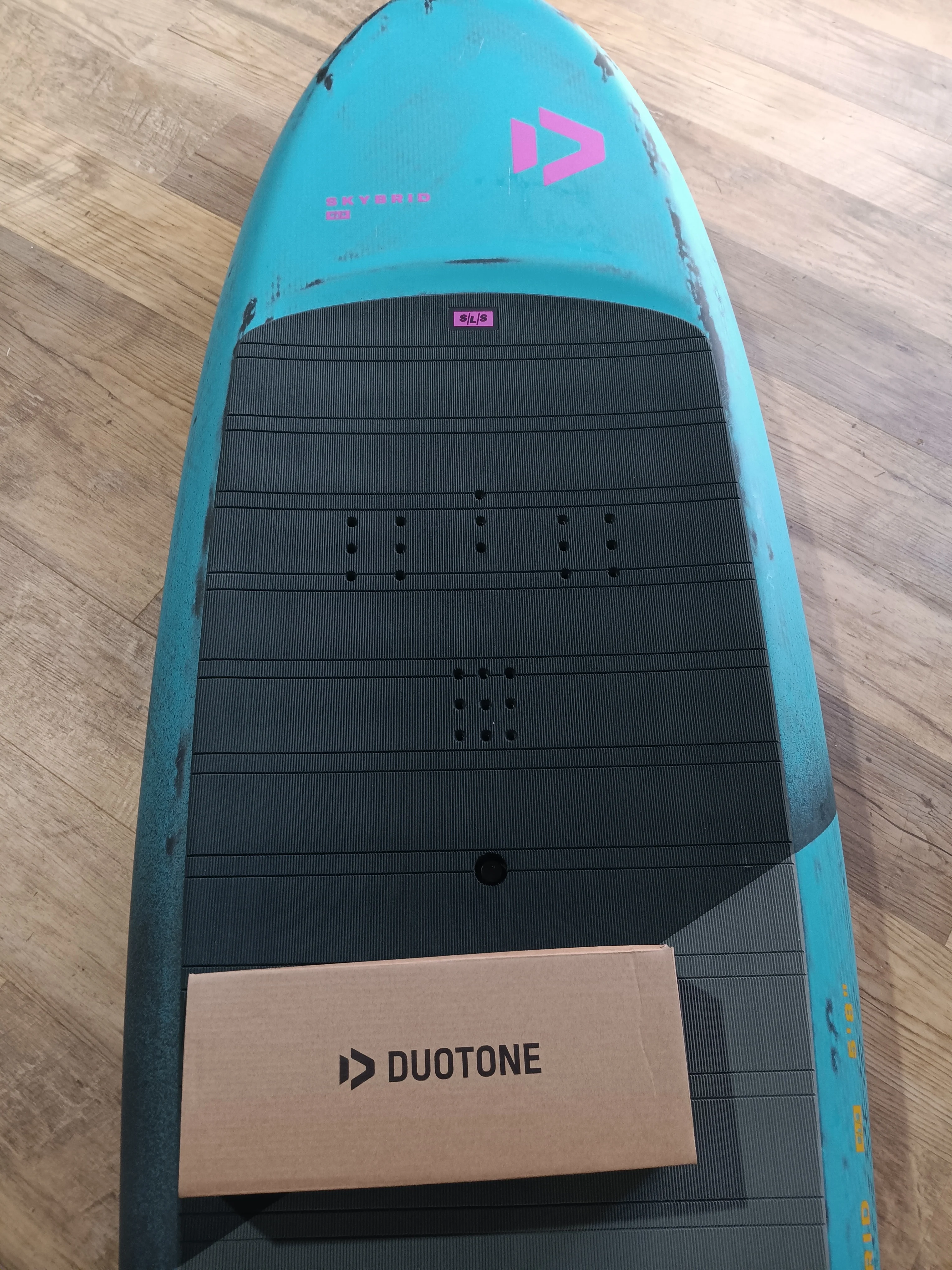 2024 Duotone SkyBrid 5'8" 85L DEMO - Image 3